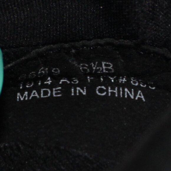 Land’s End 6 1/2B Women's Burgundy and Black Sole Slip On Shoes With Pull On Tab - Picture 11 of 11